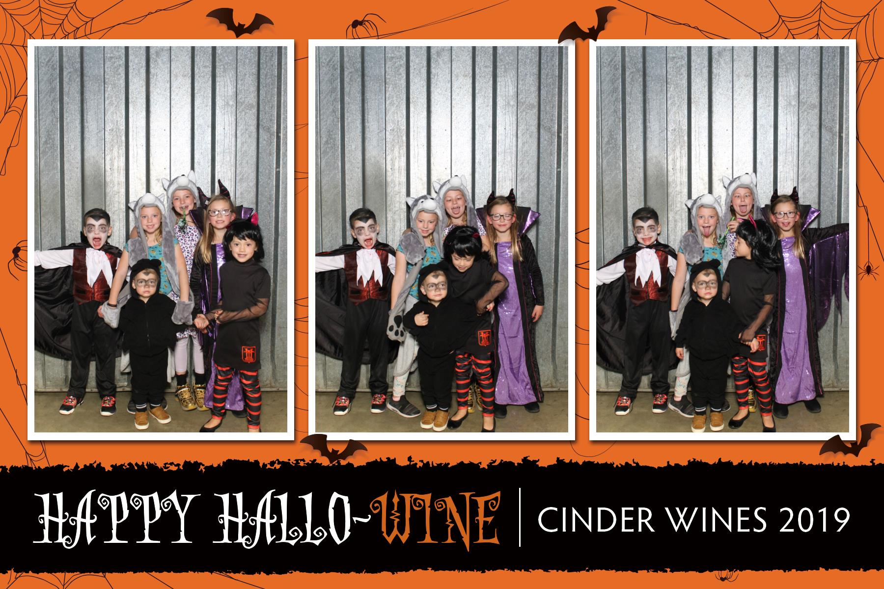 Cinder Hallowine | View more photos from the event at gallery.niknoxphotobox.com/u/NiKnox-Photo-Box/Cinder-Hallowine